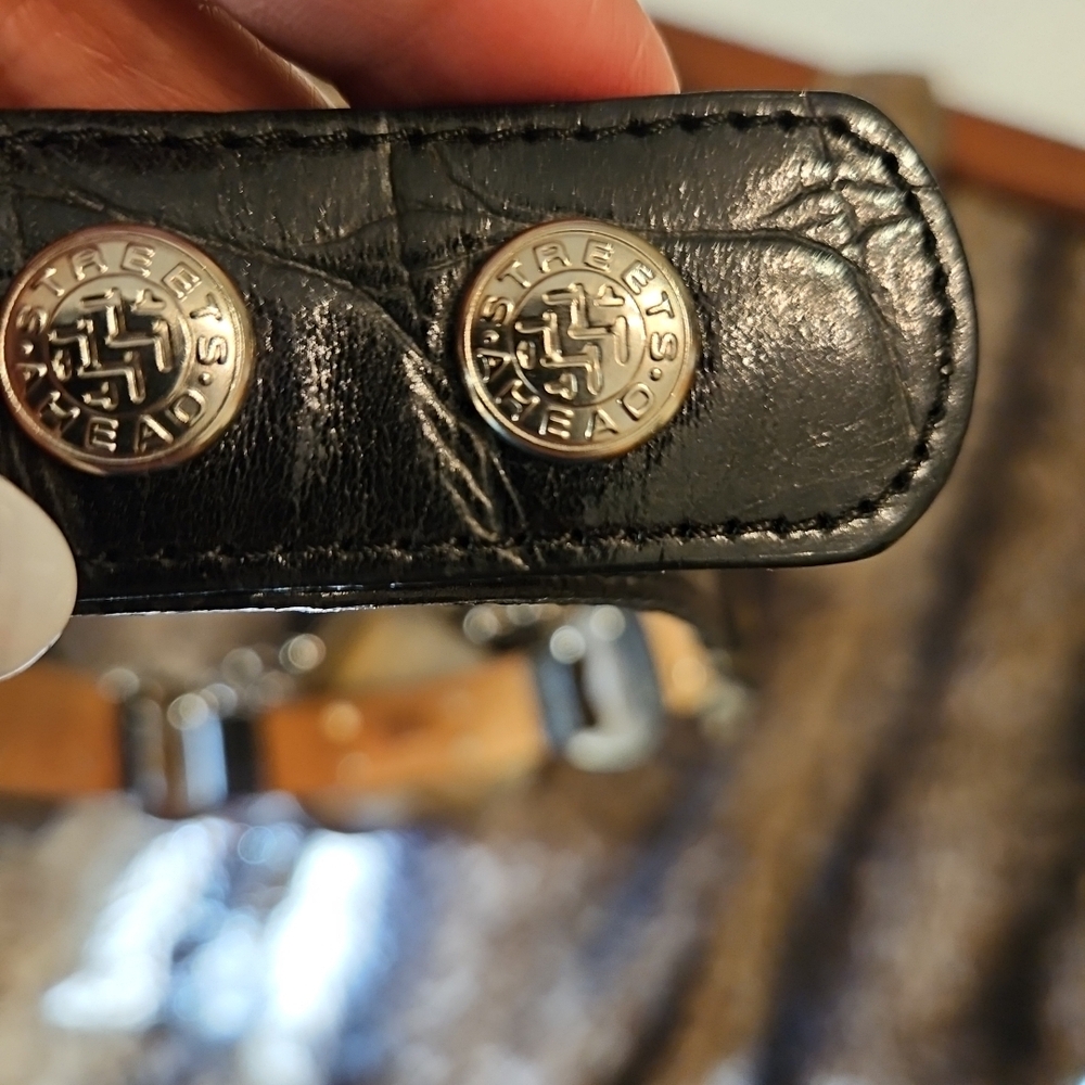 Vintage Heart Concho Black Leather Waist Belt with Silver Chains - Picture 4 of 7